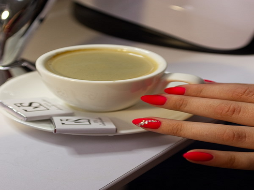 Фото 3 Манікюр, педикюр